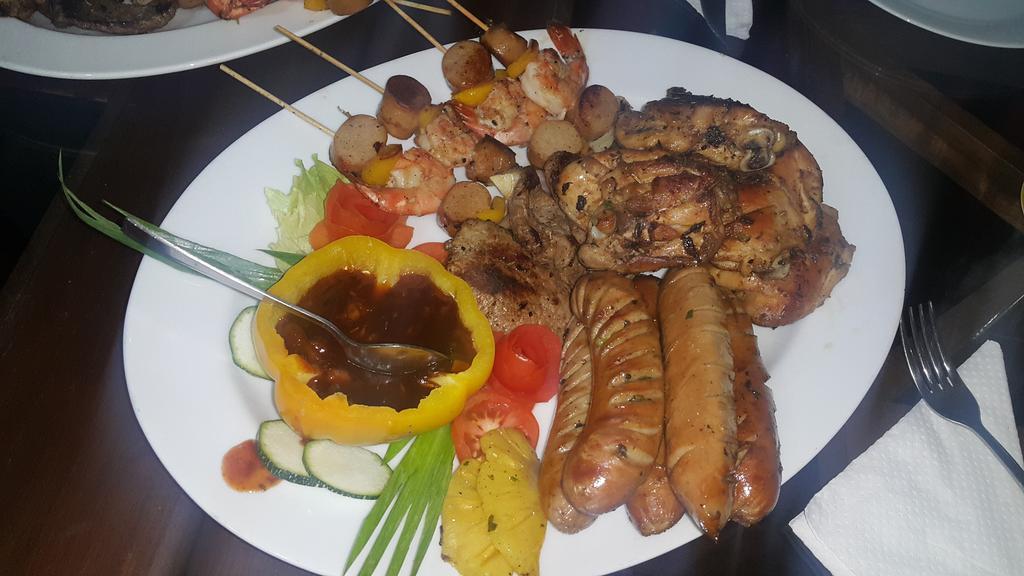 La Cottage Boutique Hotel & Restaurant Nuwara Eliya Exteriör bild