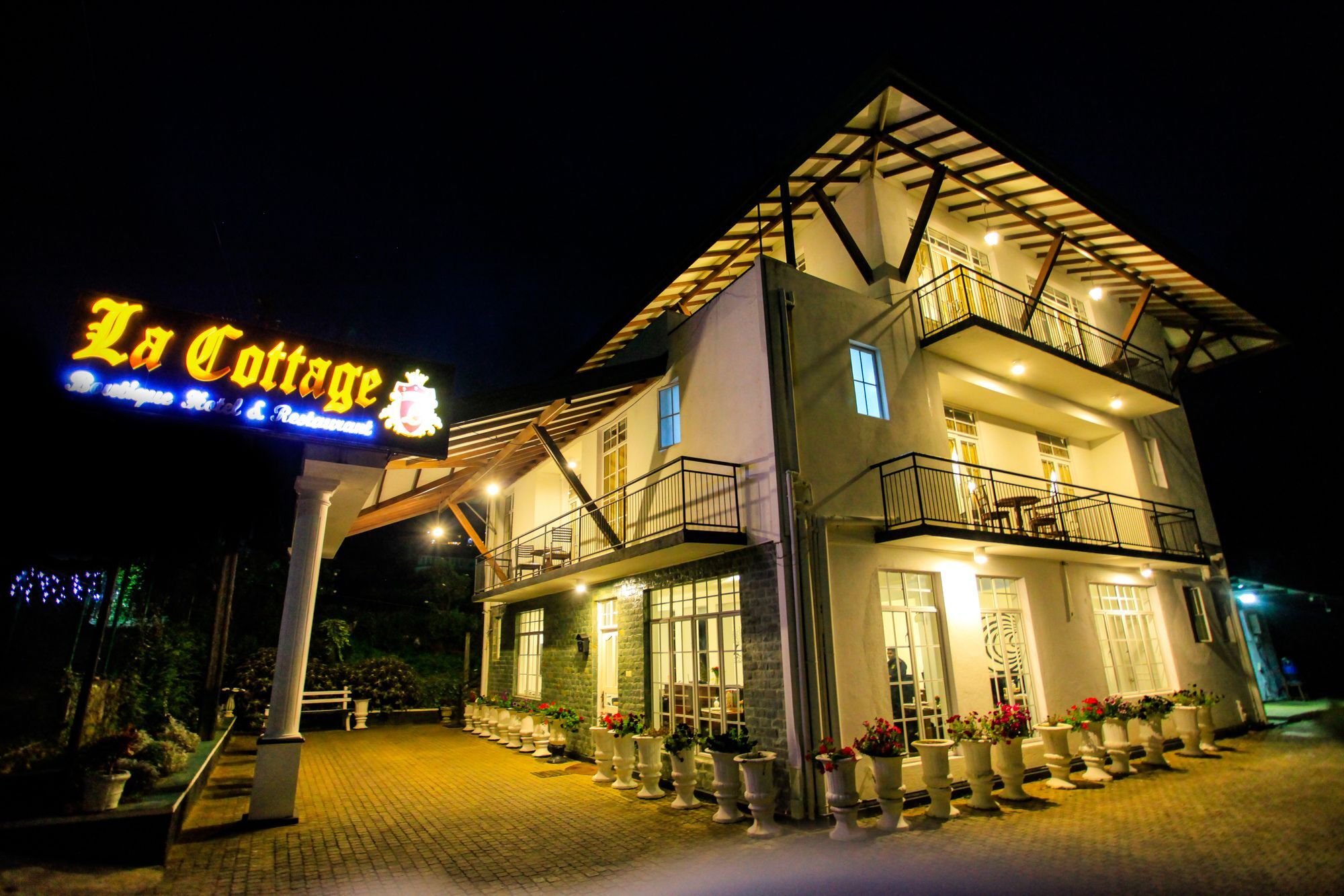 La Cottage Boutique Hotel & Restaurant Nuwara Eliya Exteriör bild