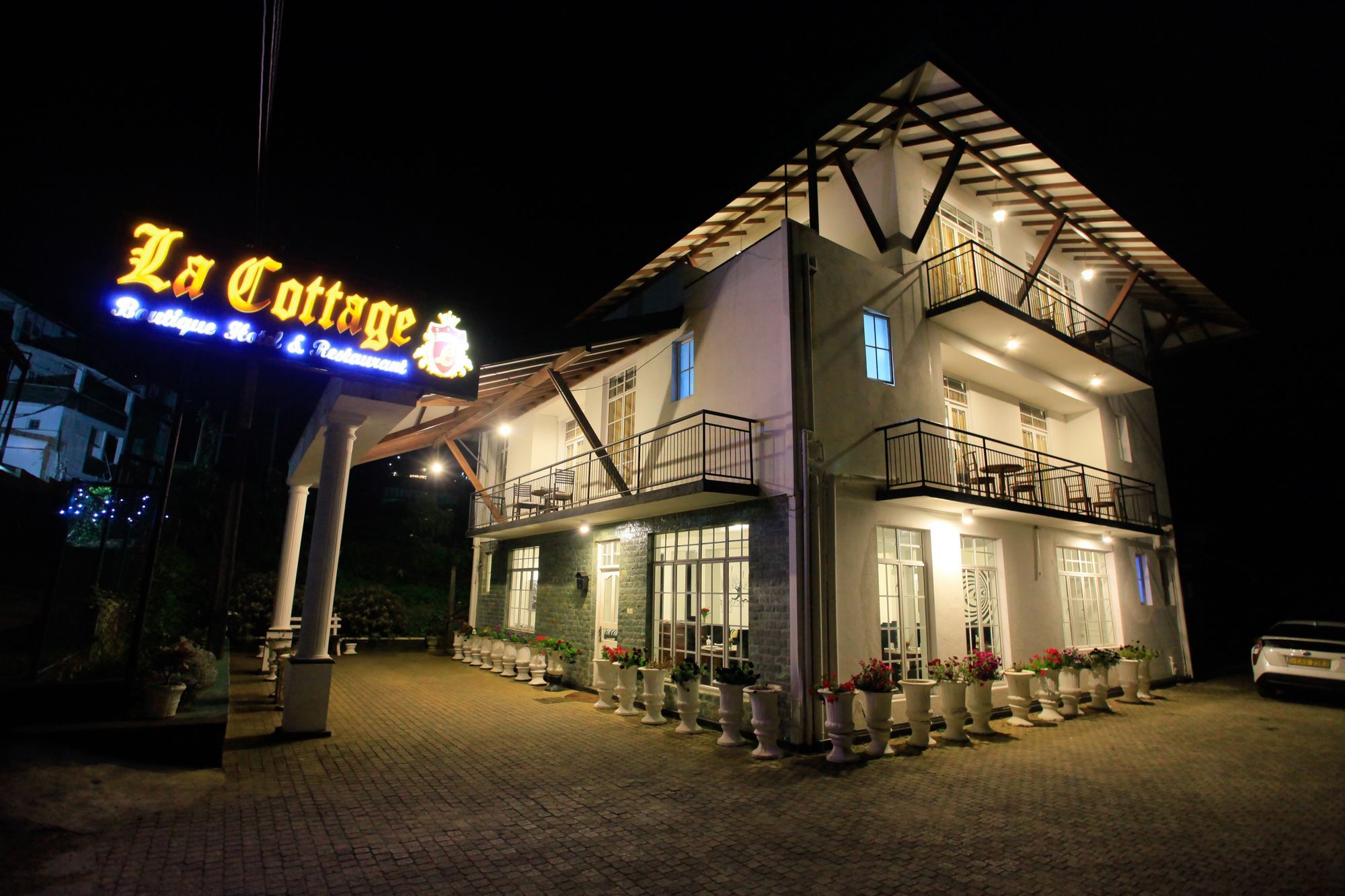 La Cottage Boutique Hotel & Restaurant Nuwara Eliya Exteriör bild