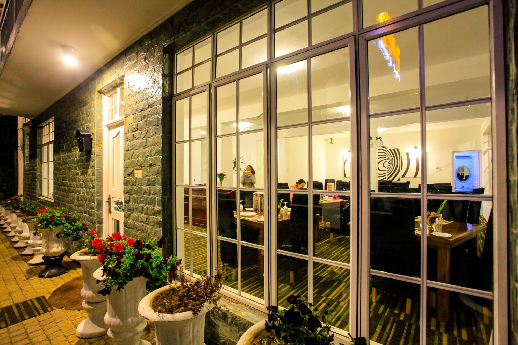La Cottage Boutique Hotel & Restaurant Nuwara Eliya Exteriör bild